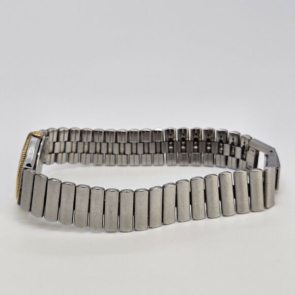 Citizen Women's Watch 22MM Gray Dial Gold Bezel Gray Bands 7.25" New Battery - Picture 7 of 14